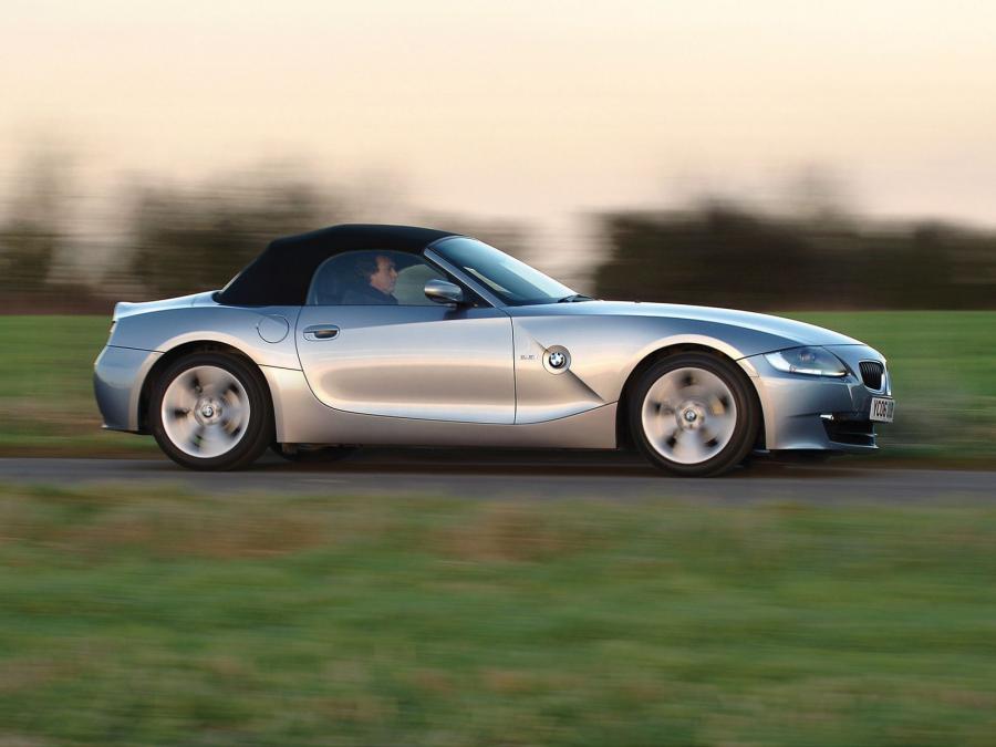  BMW Z4 2.5i Roadster 2005 года  (UK) (фото 5 из 7)